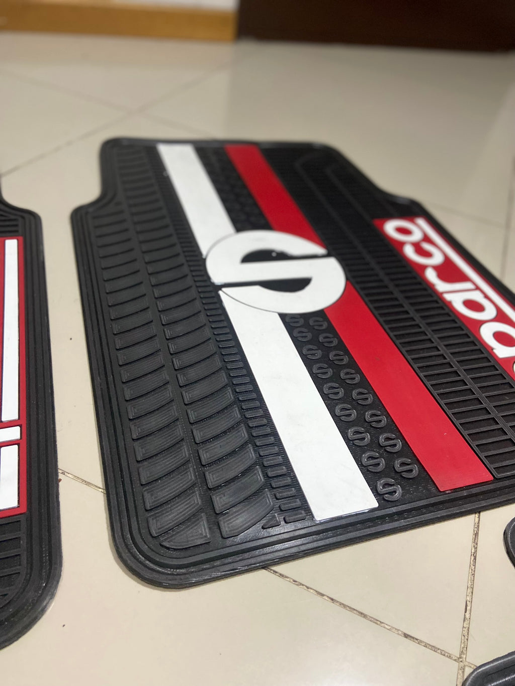 Tapete universal SPARCO ROJO