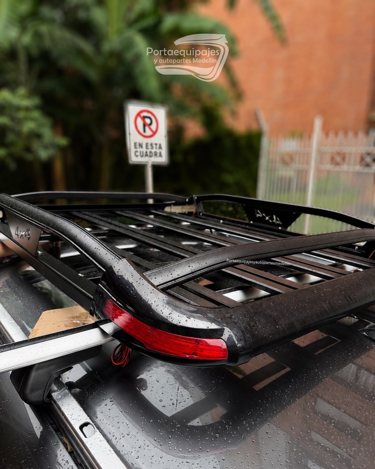 PORTAEQUIPAJE LED 4X4 DE LUJO